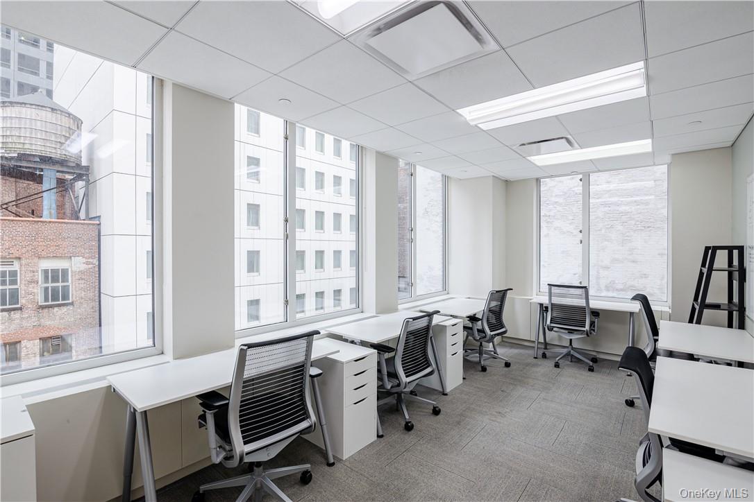 #9 photo, 1140 6th Avenue, New York (Manhattan) , NY 10036