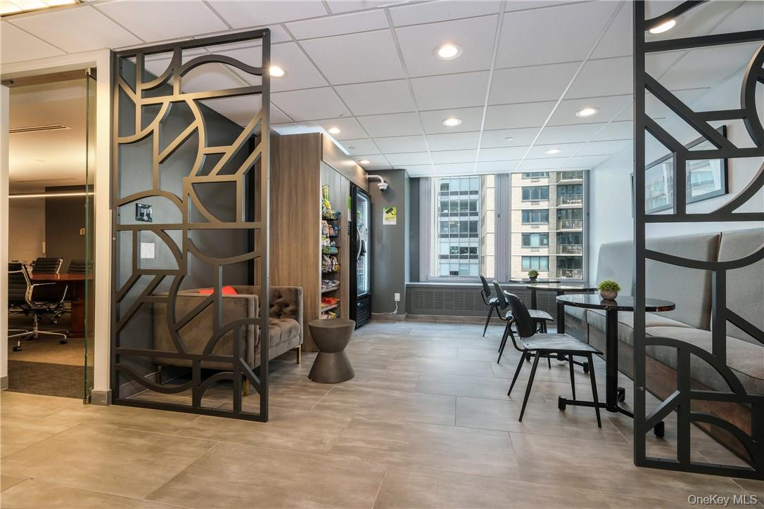 #11 photo, 733 E 3 Avenue, New York (Manhattan) , NY 10017