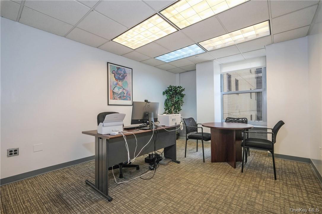 #6 photo, 733 E 3 Avenue, New York (Manhattan) , NY 10017