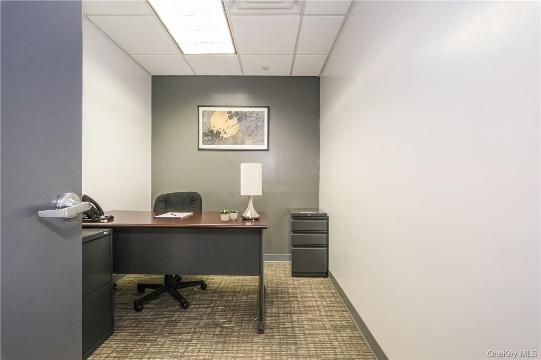 #7 photo, 733 E 3 Avenue, New York (Manhattan) , NY 10017