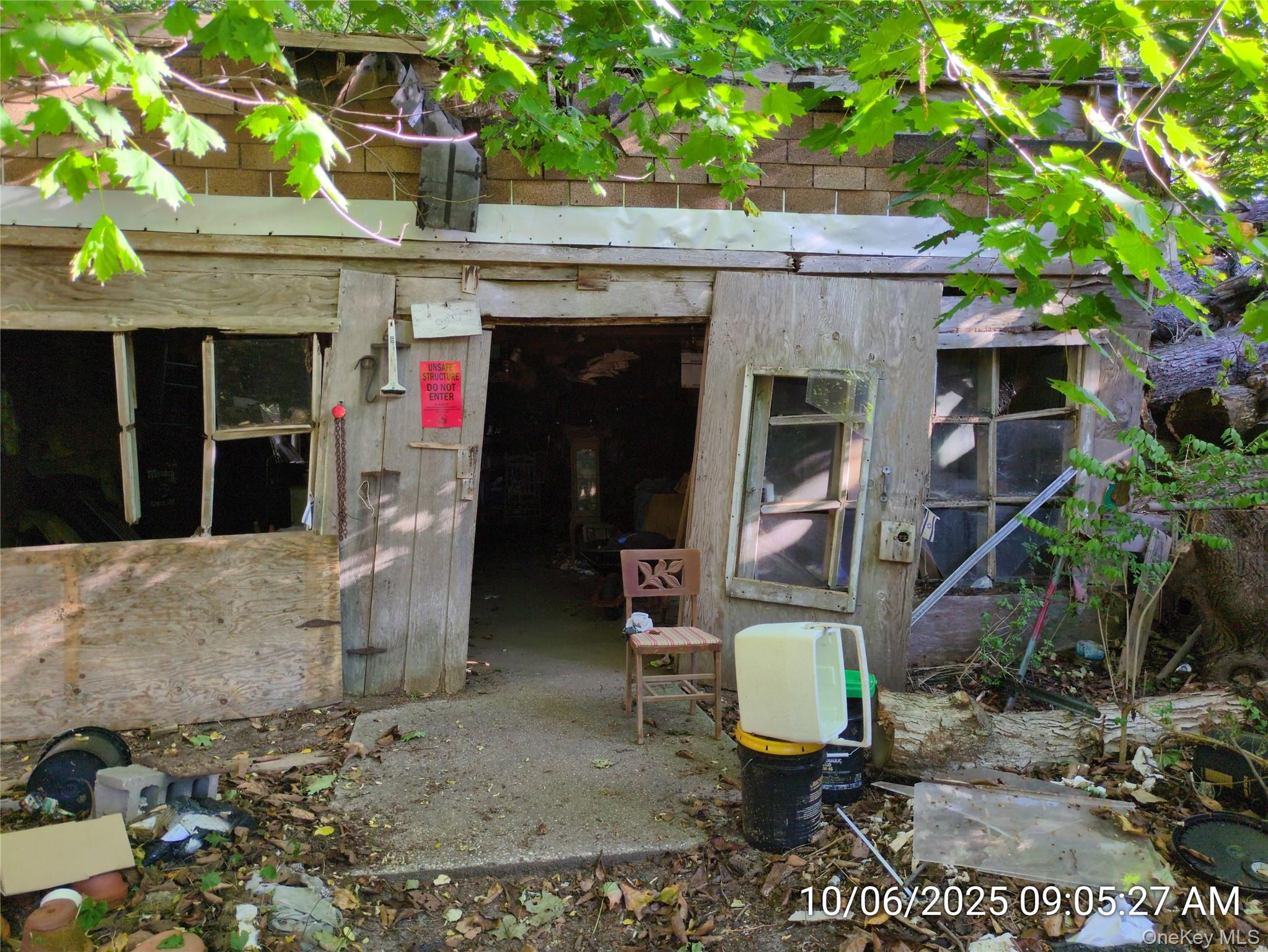 #16 photo, 178 Montauk Highway, Speonk , NY 11972