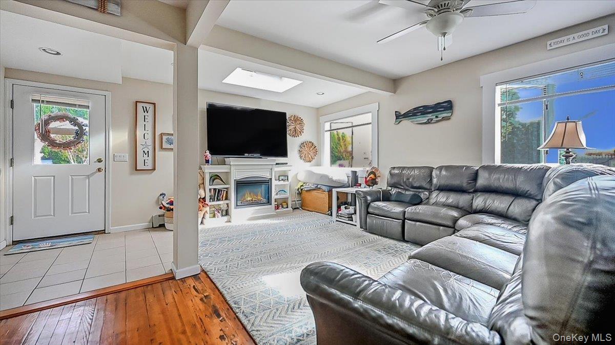 #3 photo, 1 Bellmore Avenue, Point Lookout , NY 11569