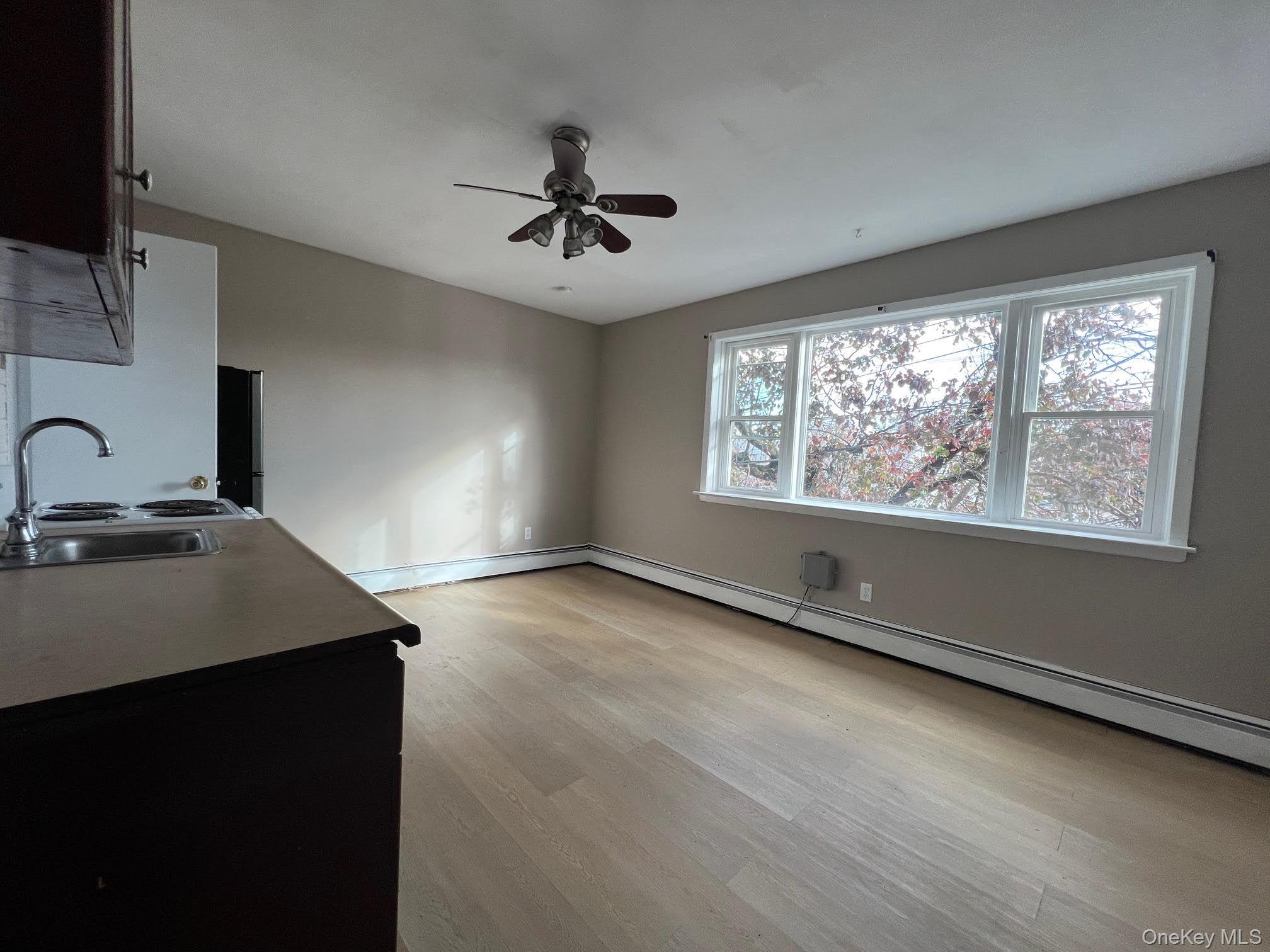 #4 photo, 1313 Jericho Turnpike, New Hyde Park , NY 11040