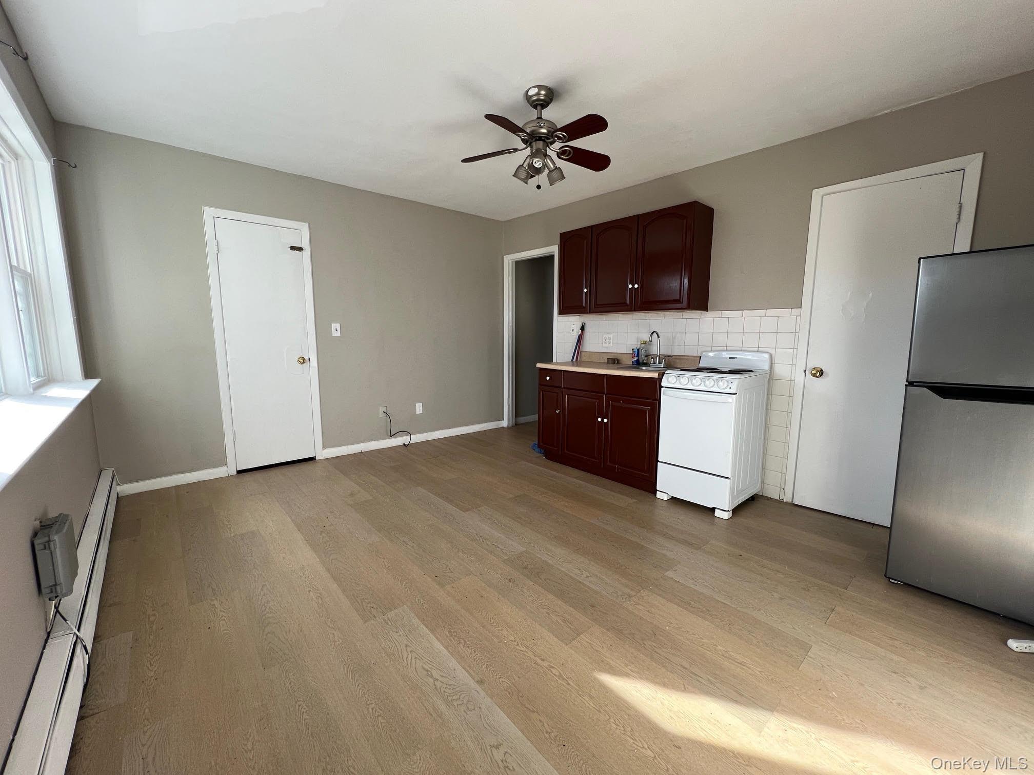 #6 photo, 1313 Jericho Turnpike, New Hyde Park , NY 11040