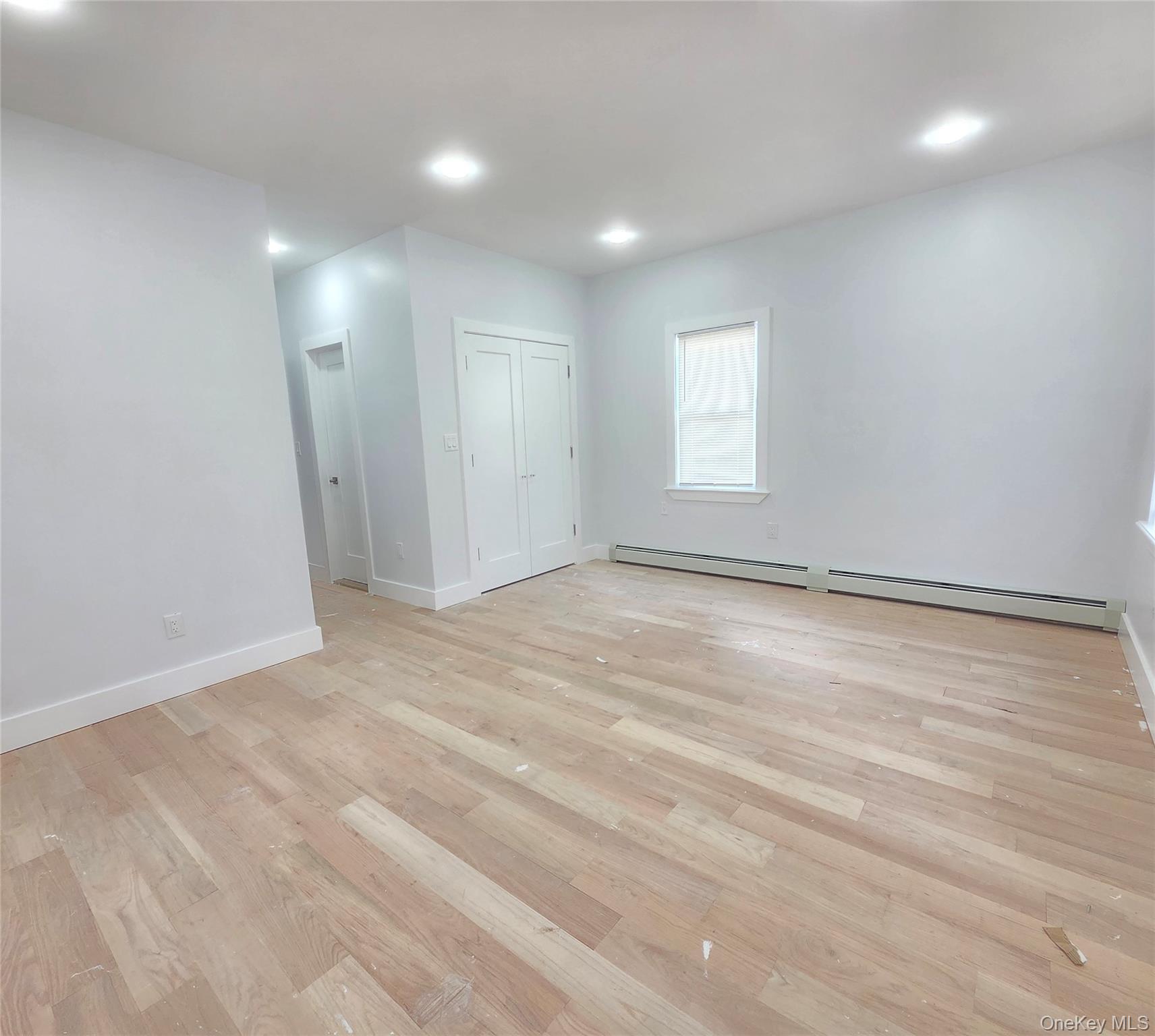 #6 photo, 17203 119th Avenue, Jamaica , NY 11434