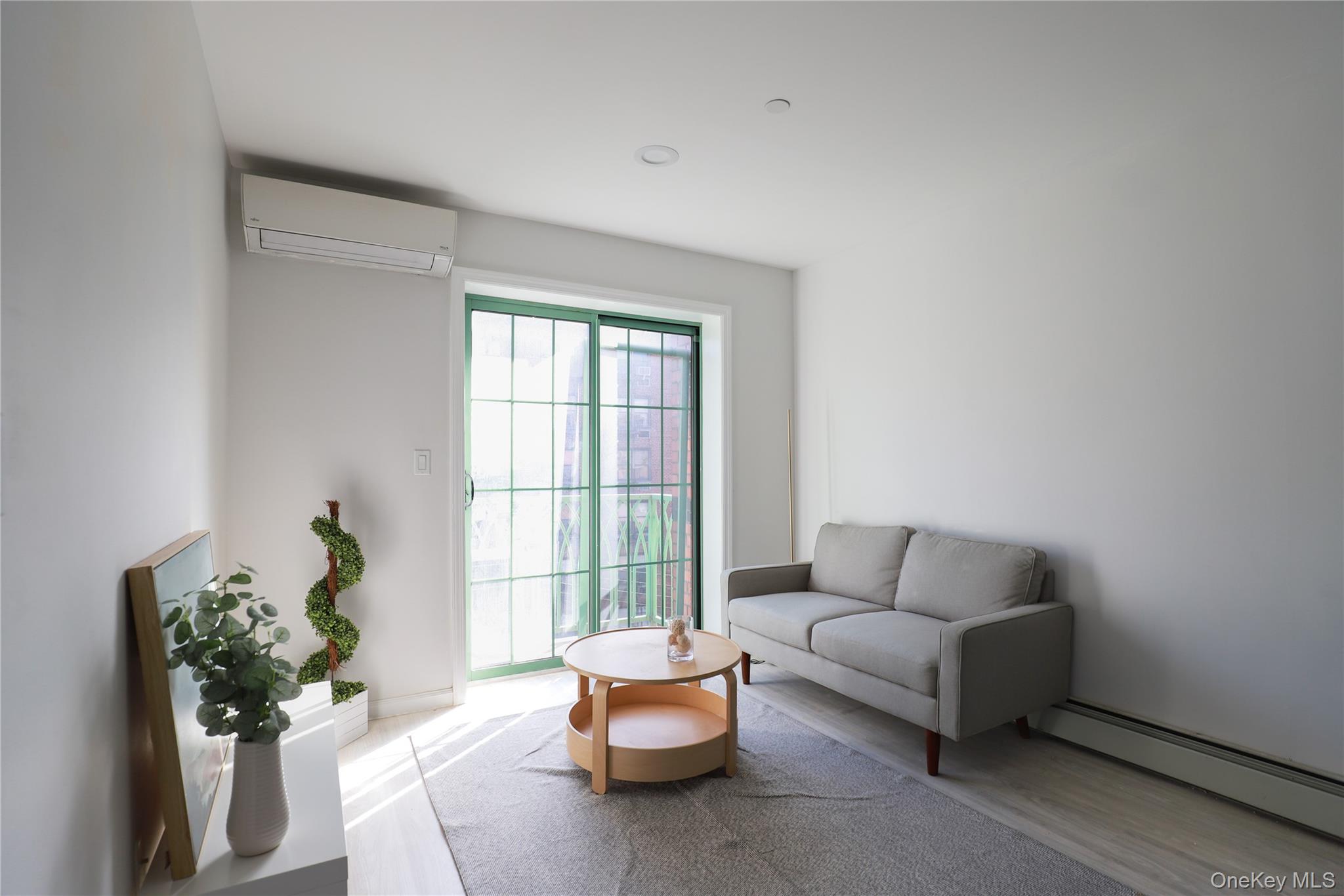 #4 photo, 134-43 Maple Avenue, Flushing , NY 11355