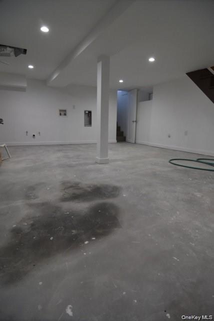 #13 photo, 235 E 235th Street, Bronx , NY 10470