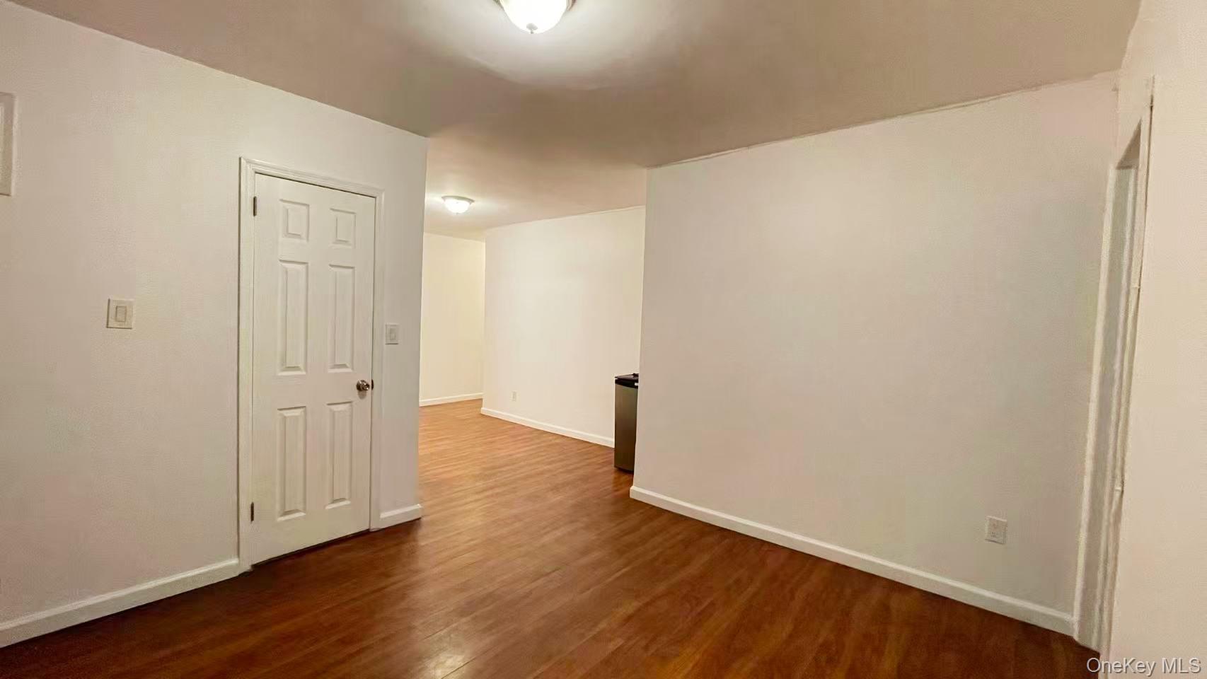 #5 photo, 132-35 Sanford Avenue, Flushing , NY 11355