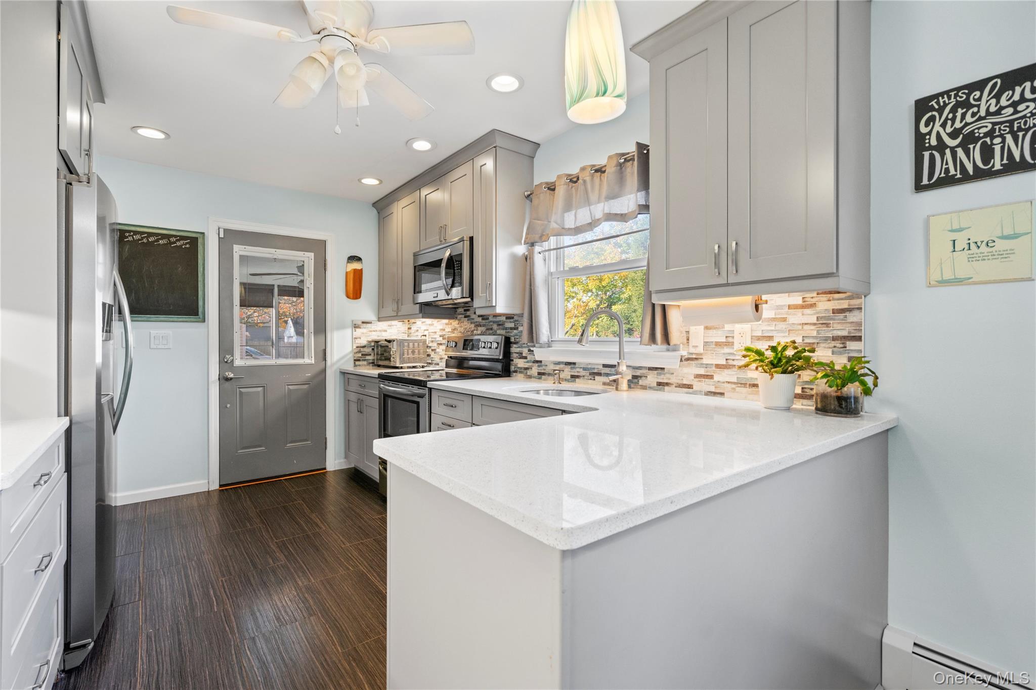 #17 photo, 25 Washington Street, East Islip , NY 11730