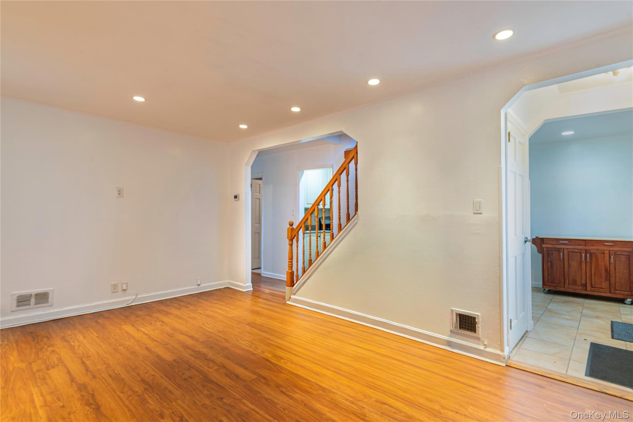 #10 photo, 7836 271st Street, New Hyde Park , NY 11040