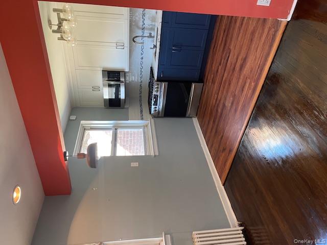 #11 photo, 73-26 260th Street, Glen Oaks , NY 11004