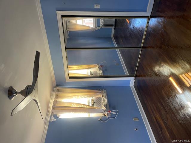 #14 photo, 73-26 260th Street, Glen Oaks , NY 11004