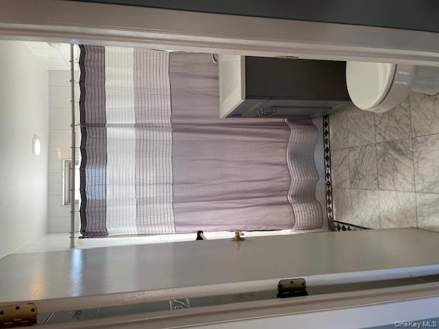 #17 photo, 73-26 260th Street, Glen Oaks , NY 11004