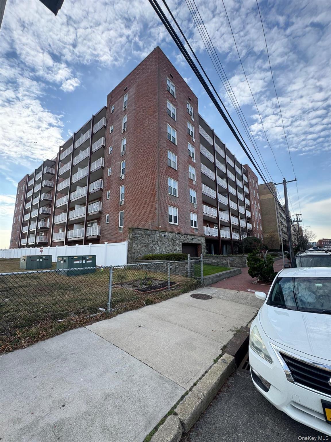 #12 photo, 666 Shore Road, Long Beach , NY 11561