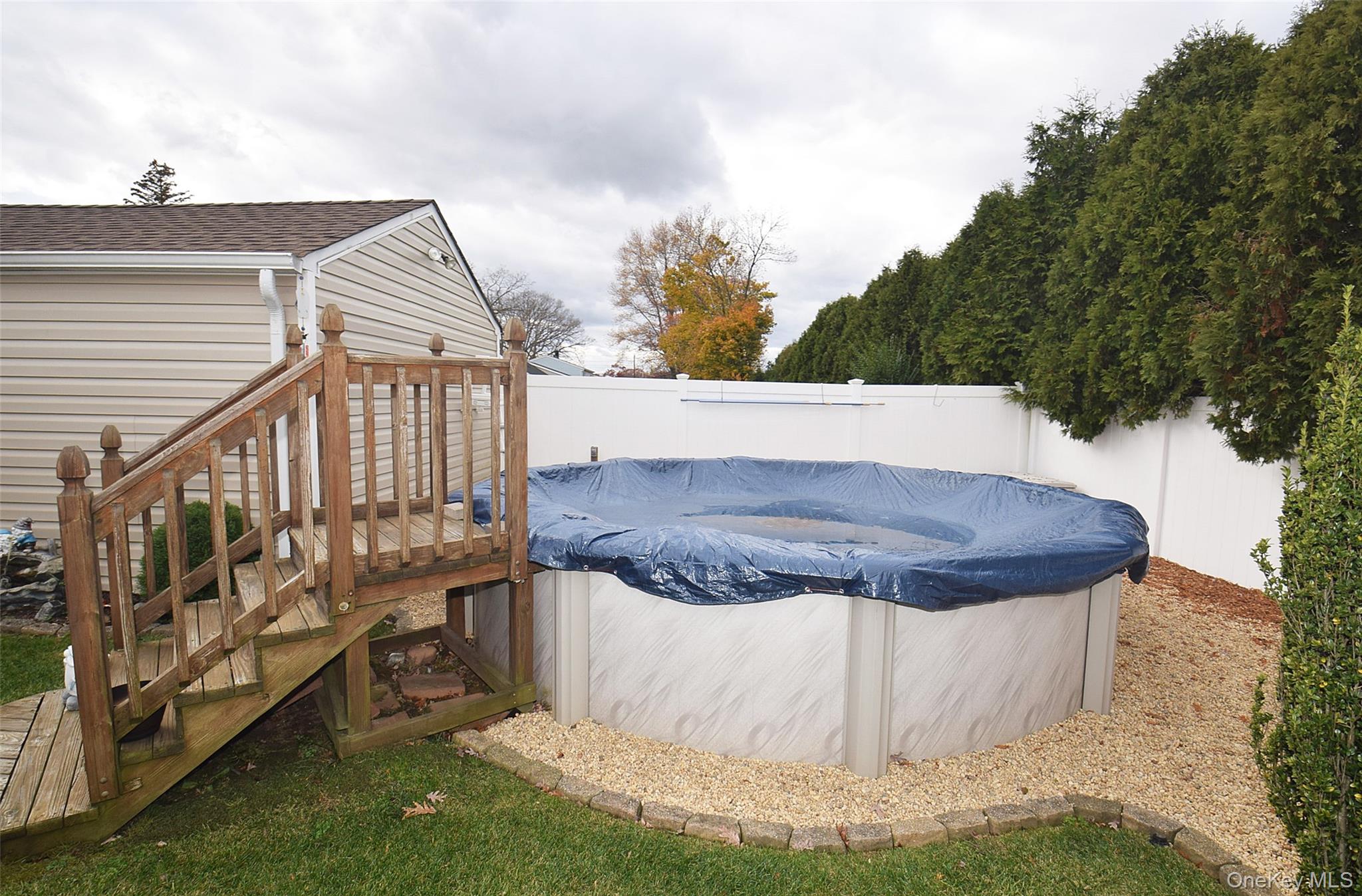 #20 photo, 529 Lombard Street, North Babylon , NY 11703