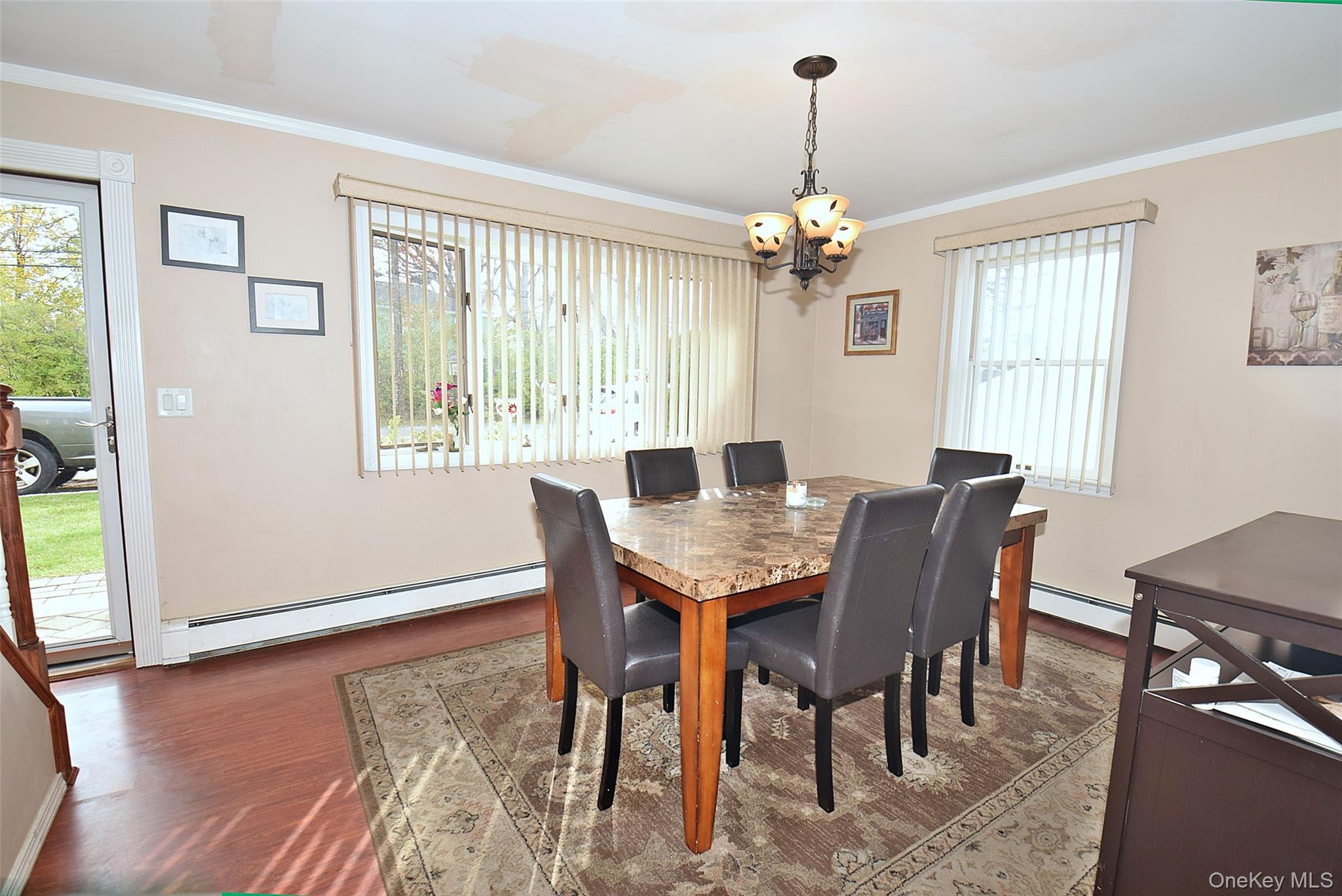 #4 photo, 529 Lombard Street, North Babylon , NY 11703