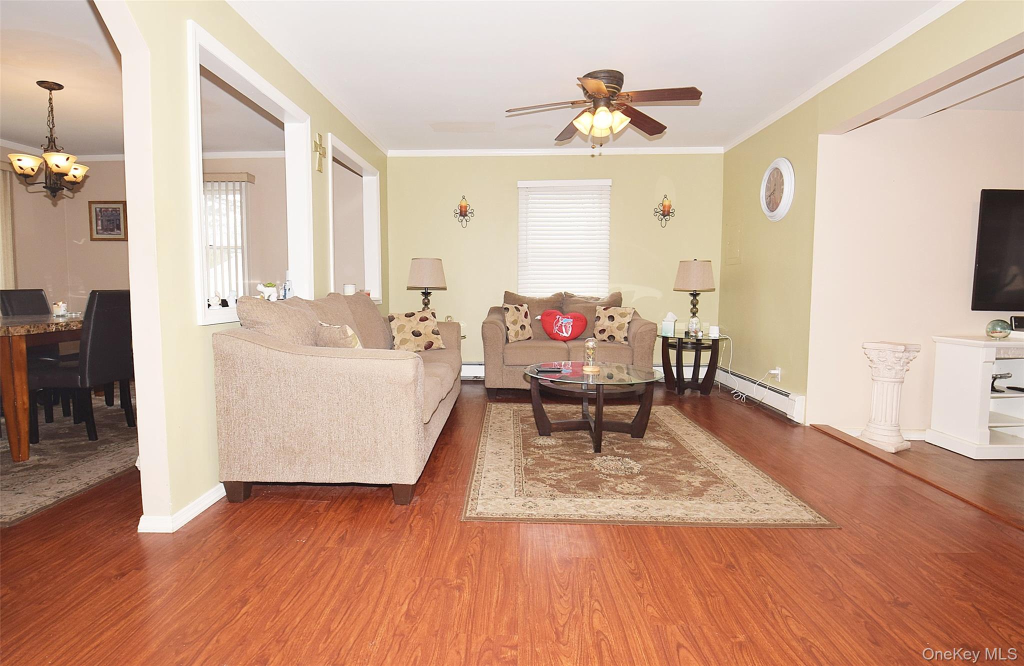 #8 photo, 529 Lombard Street, North Babylon , NY 11703