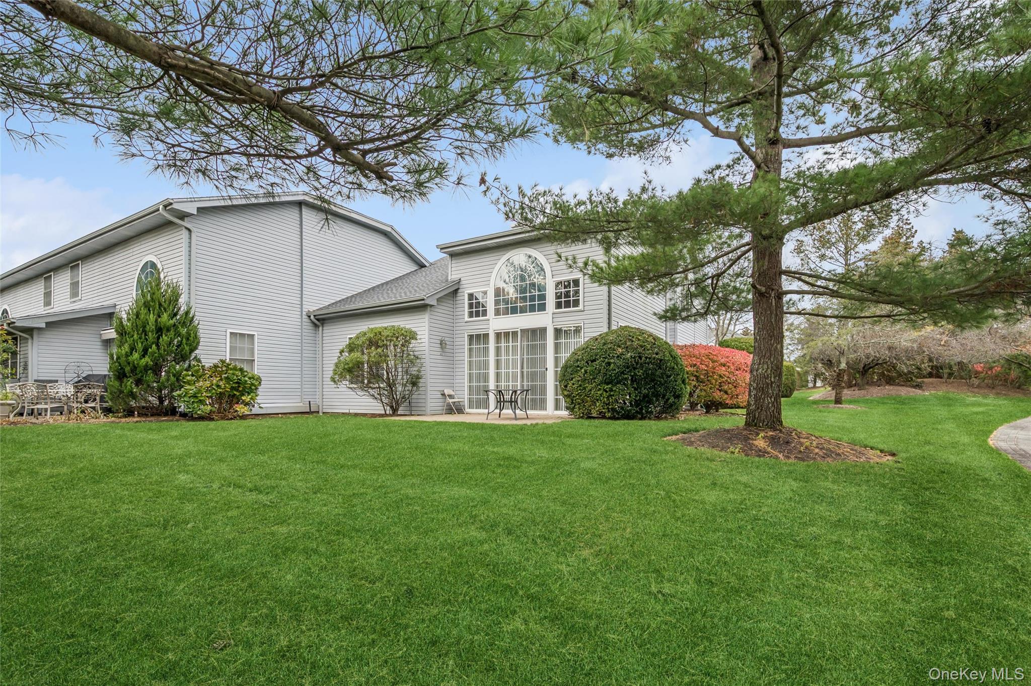 #20 photo, 652 Balfour Place, Melville , NY 11747