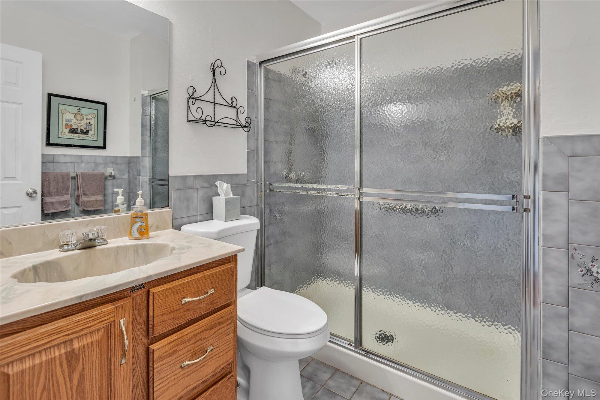 #12 photo, 20 Primrose Lane, North Babylon , NY 11703