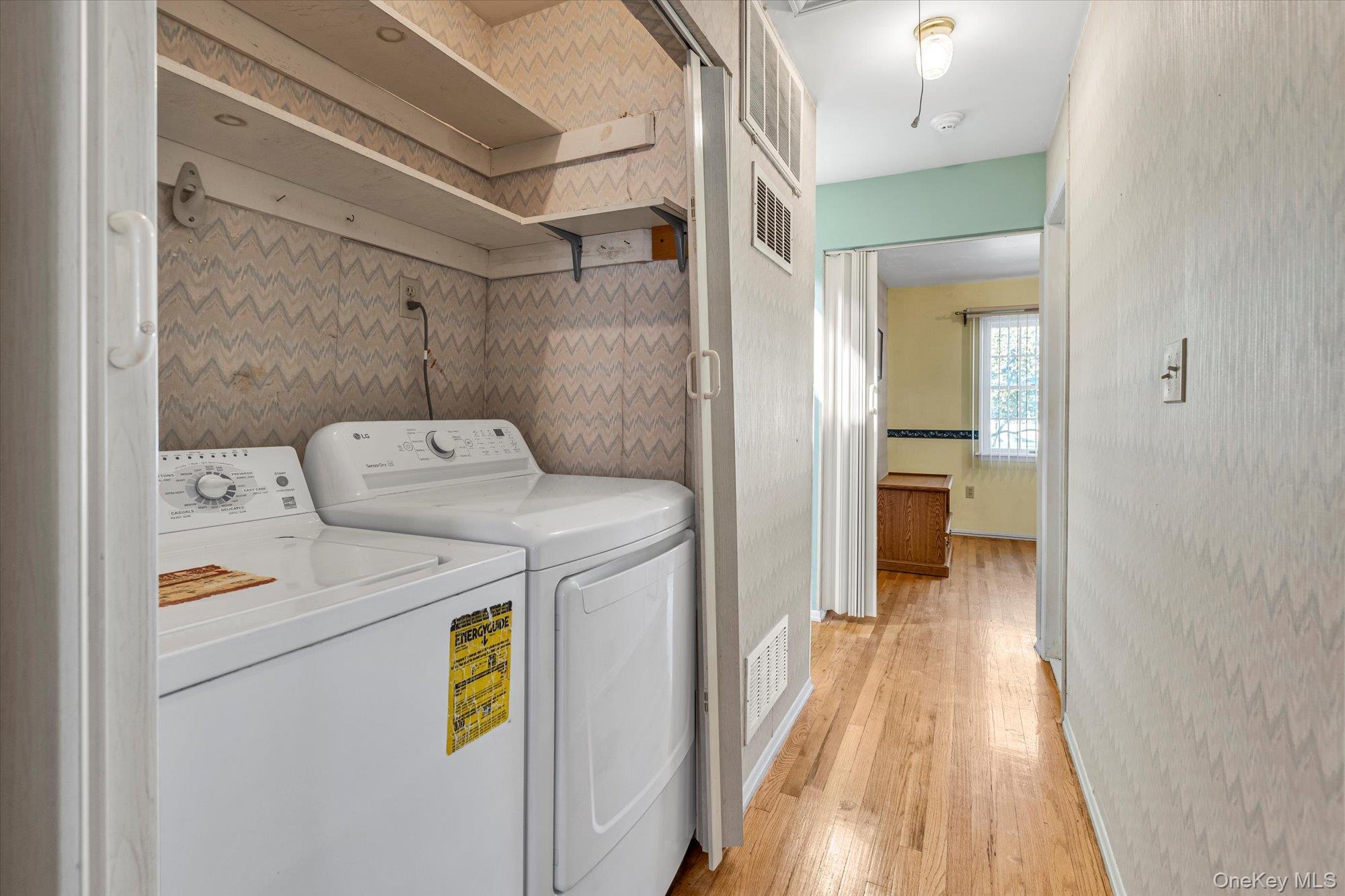 #15 photo, 20 Primrose Lane, North Babylon , NY 11703