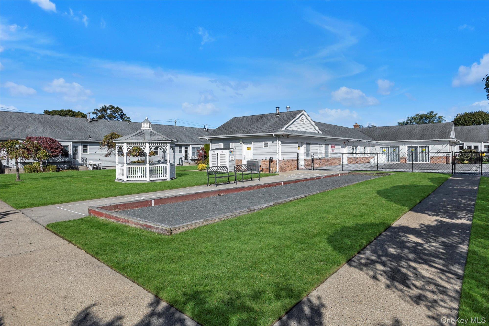 #18 photo, 20 Primrose Lane, North Babylon , NY 11703