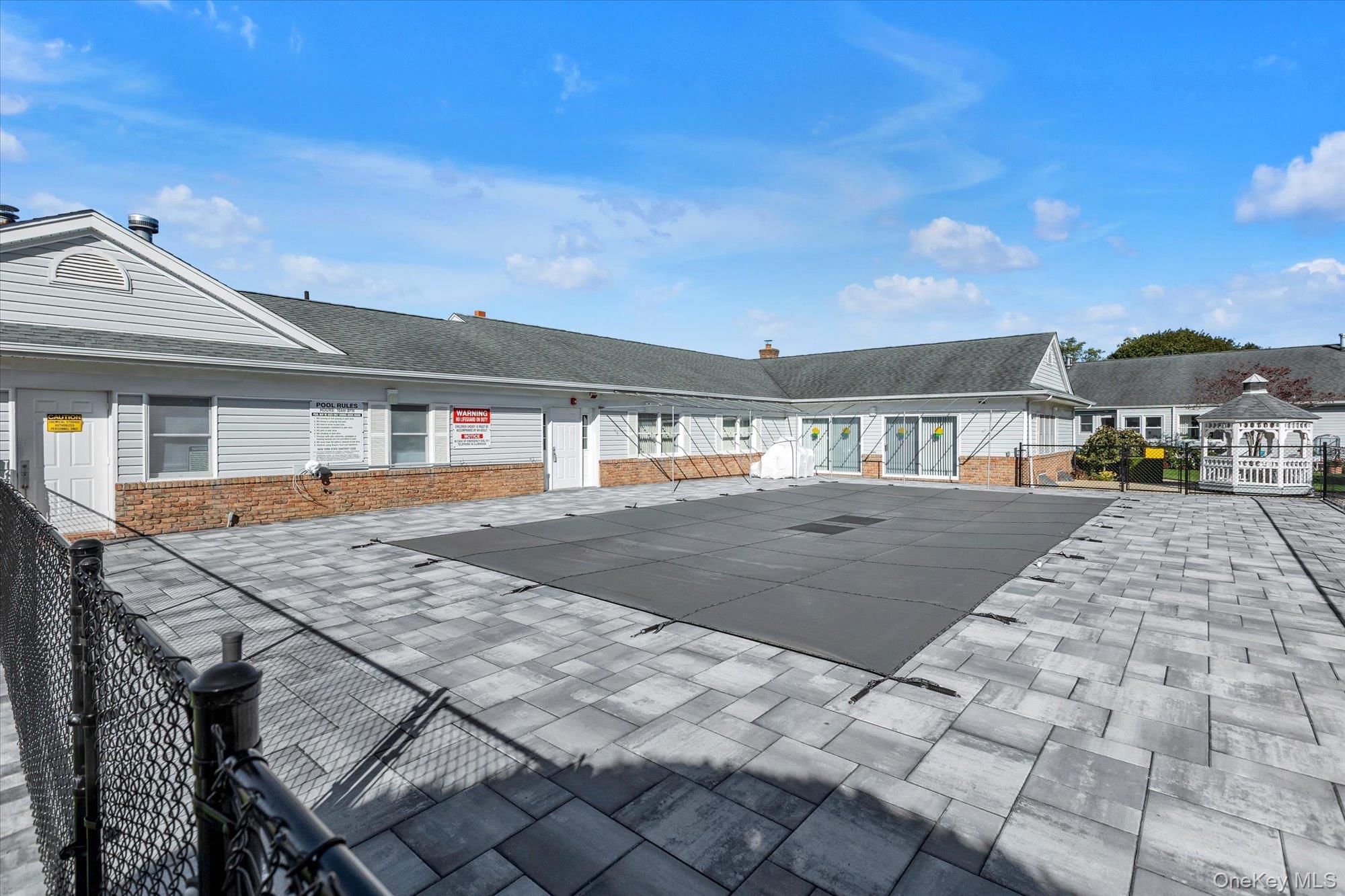 #19 photo, 20 Primrose Lane, North Babylon , NY 11703