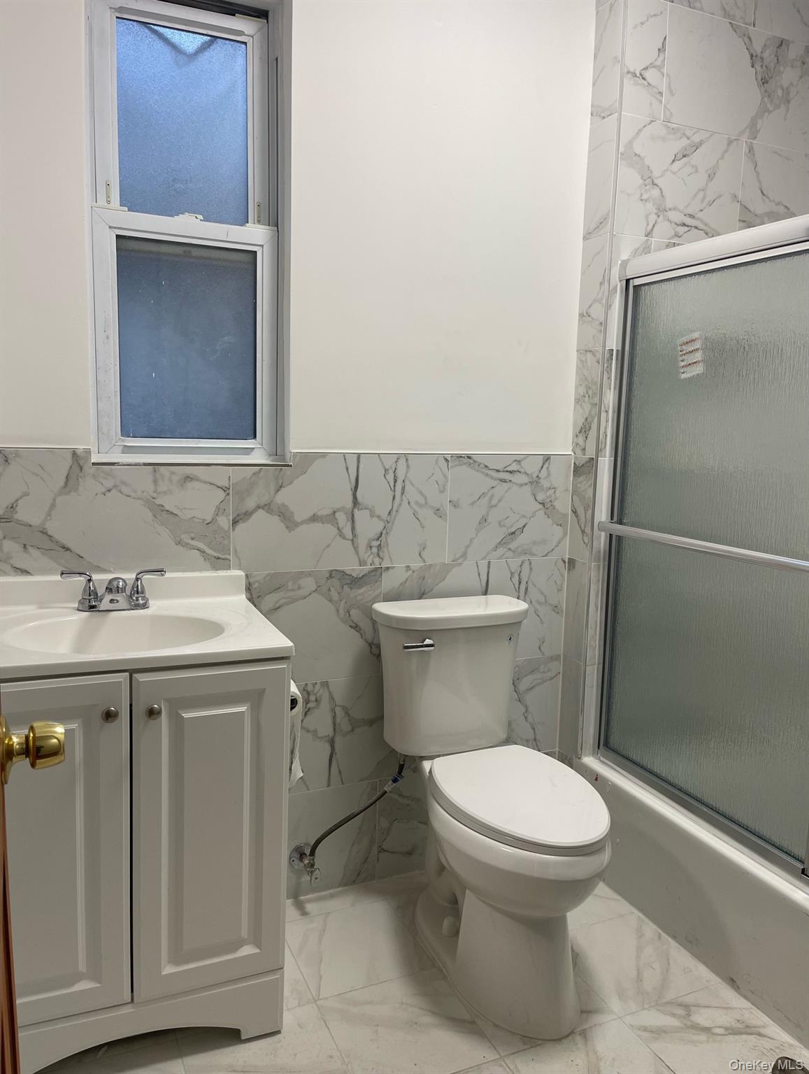 #4 photo, 1822 Fowler Avenue, Bronx , NY 10462