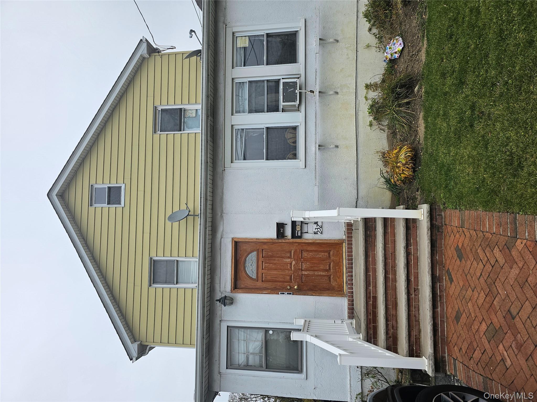 #1 photo, 232 Doughty Boulevard, Inwood , NY 11096