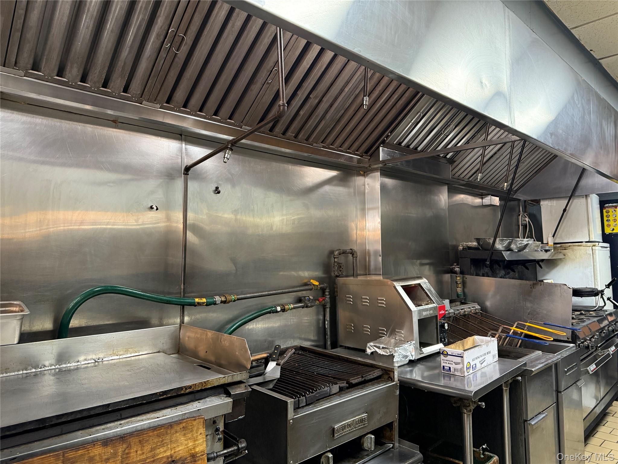 #12 photo, 424 Church Avenue, Brooklyn , NY 11218