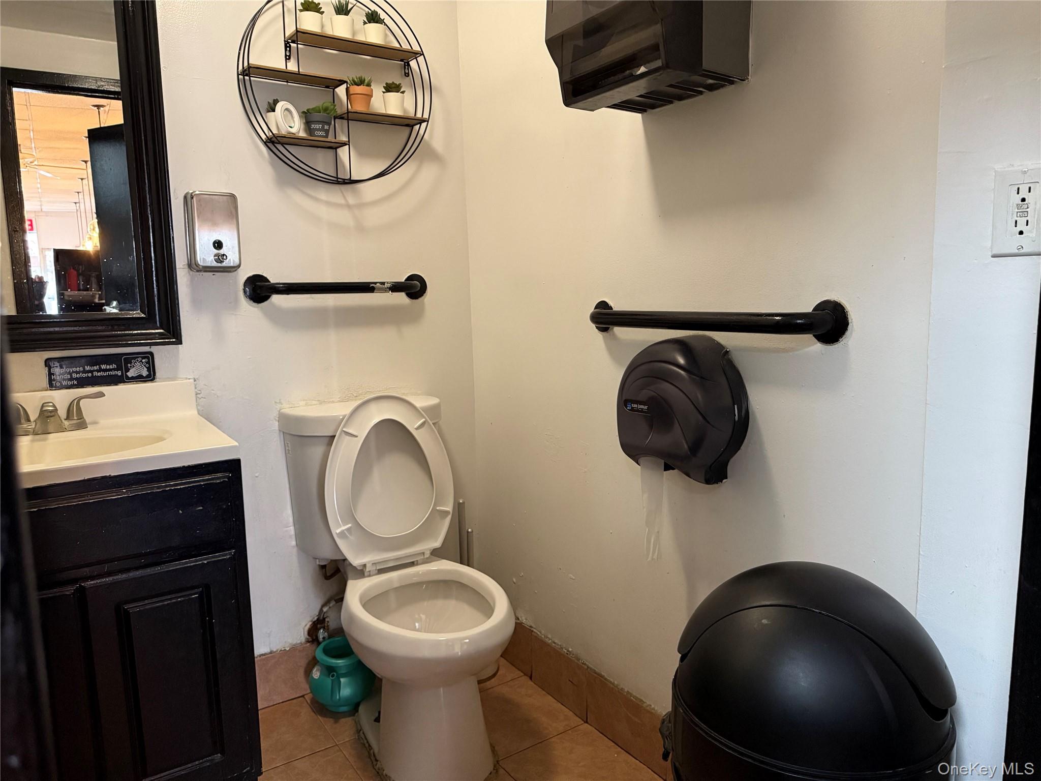 #13 photo, 424 Church Avenue, Brooklyn , NY 11218