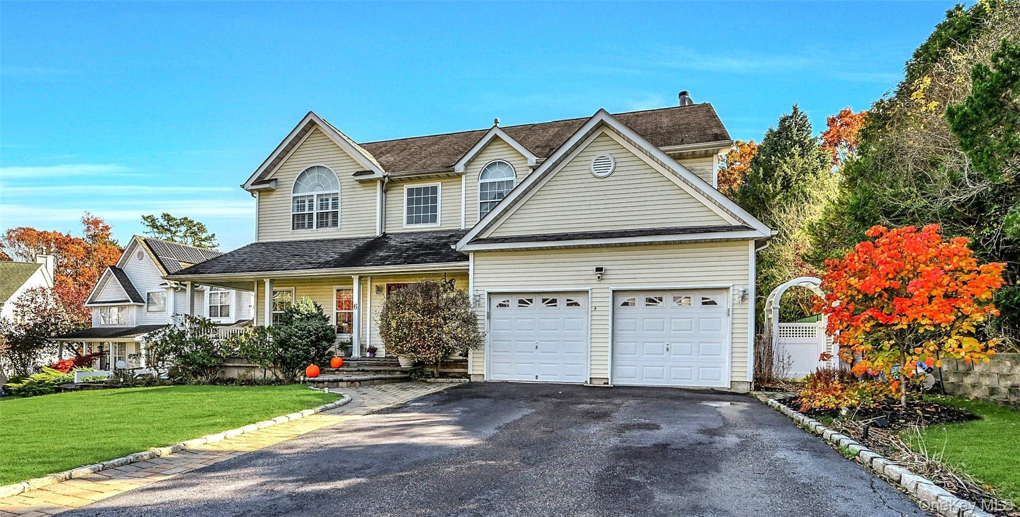 #4 photo, 6 Laurel Crescent, Manorville , NY 11949