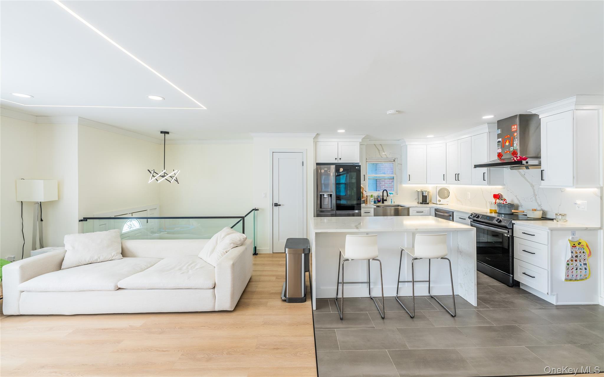 #12 photo, 36 Adams Street, Floral Park , NY 11001