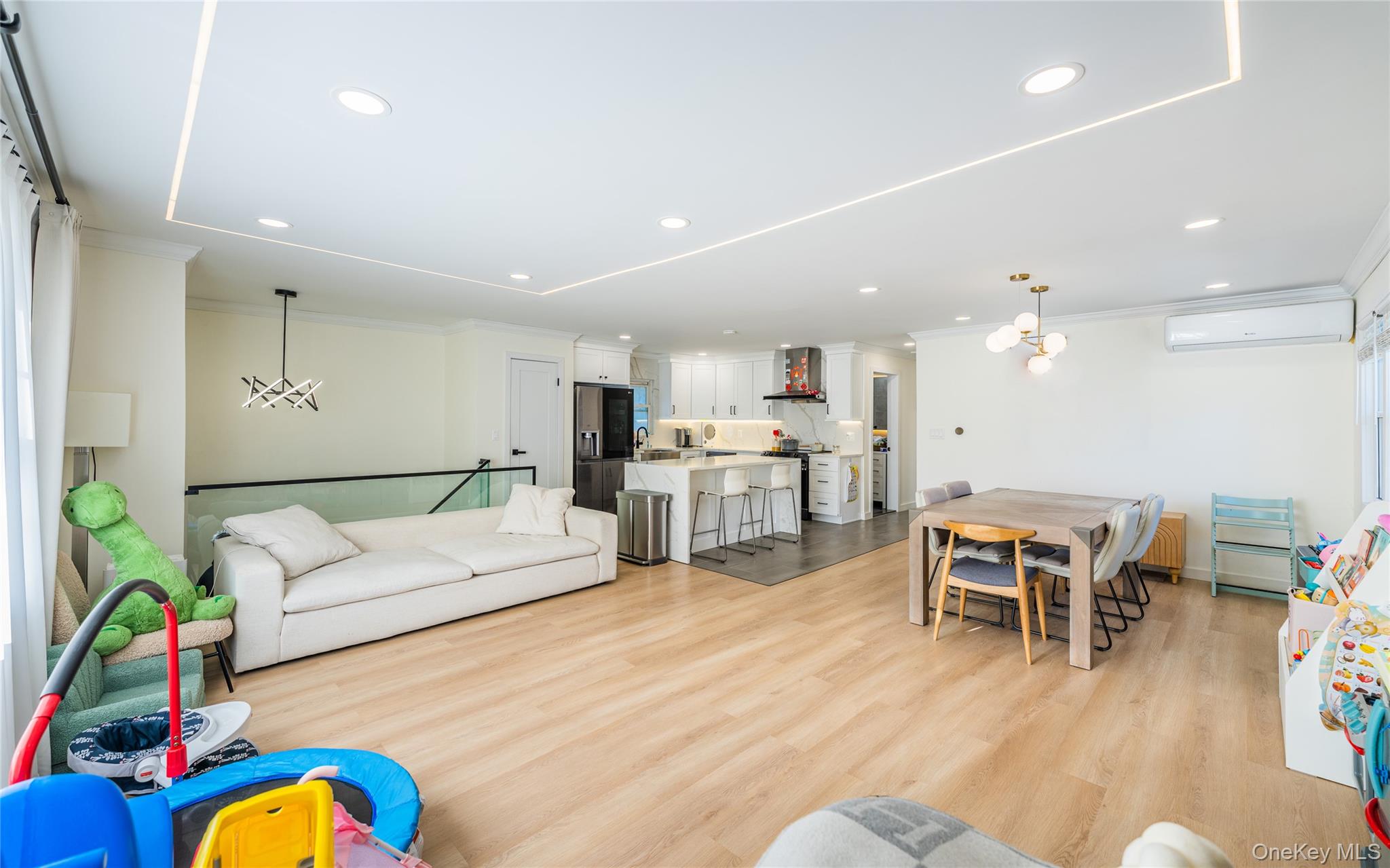 #4 photo, 36 Adams Street, Floral Park , NY 11001