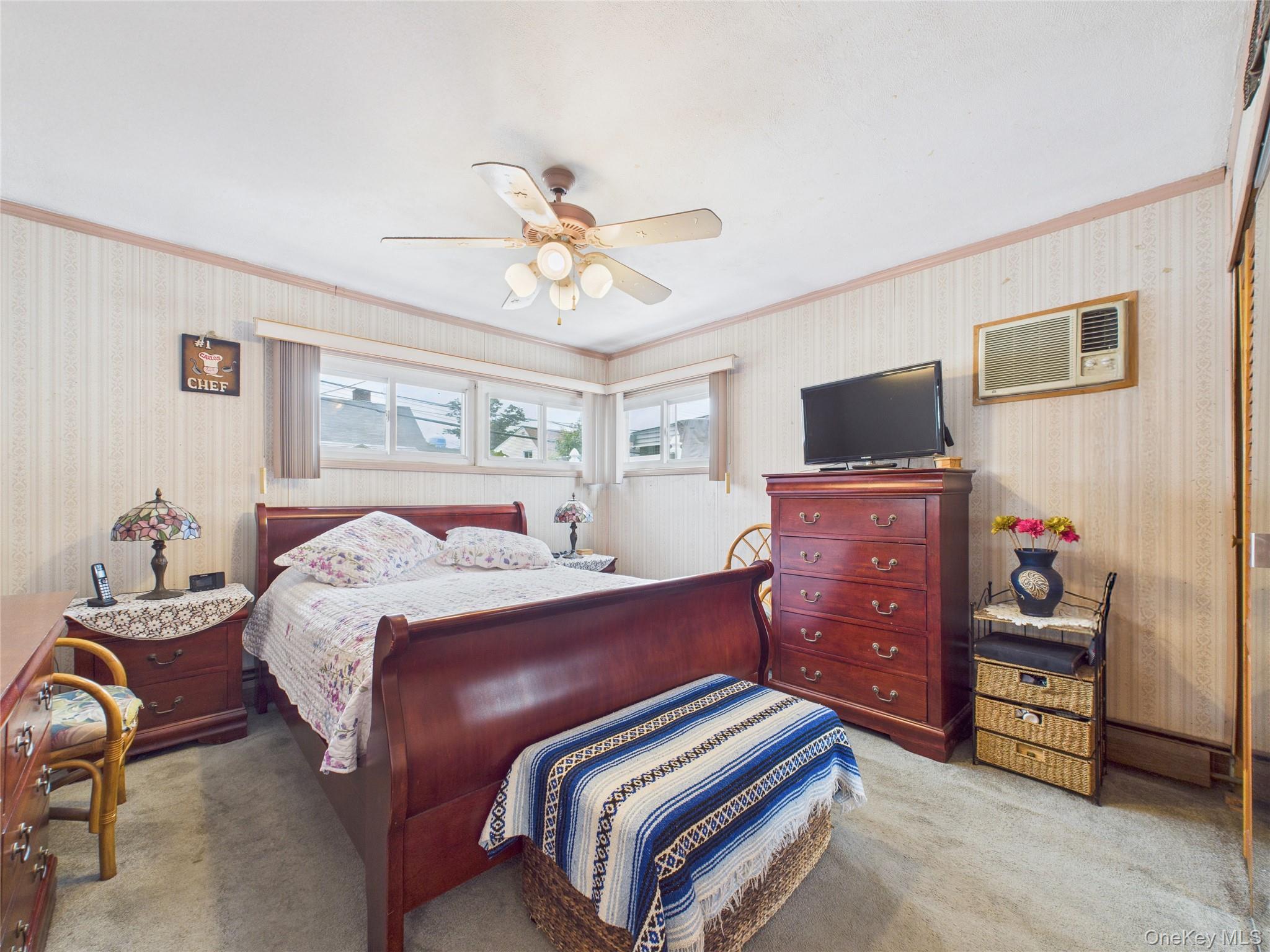 #11 photo, 9 Pewter Lane, Hicksville , NY 11801