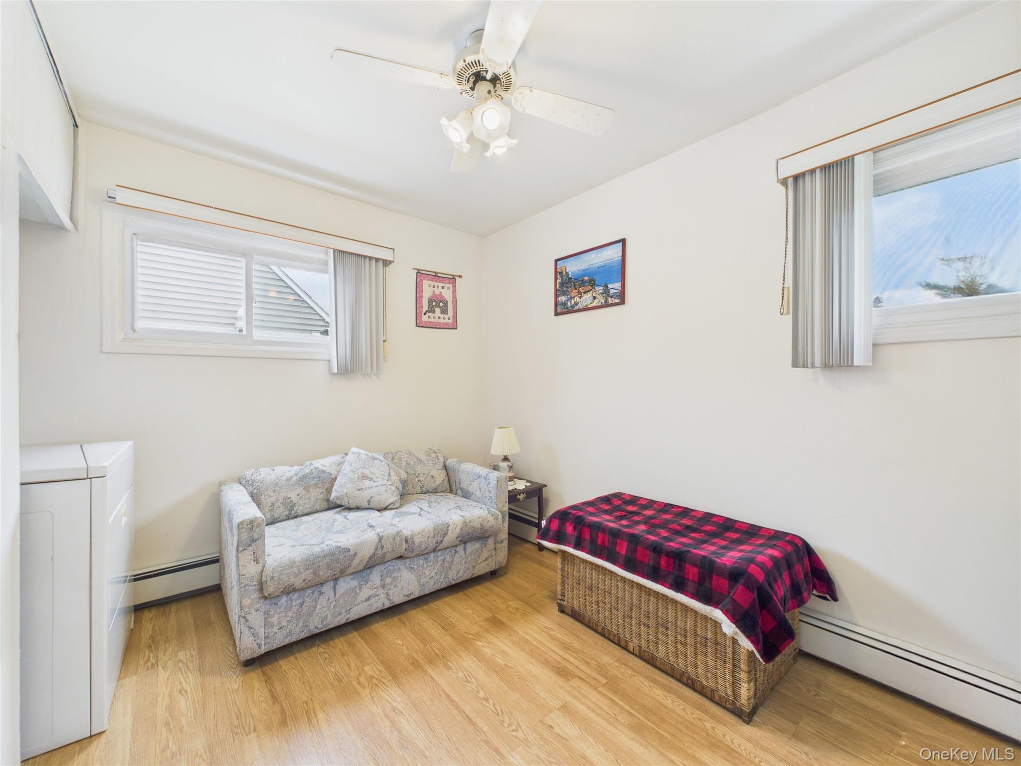 #16 photo, 9 Pewter Lane, Hicksville , NY 11801