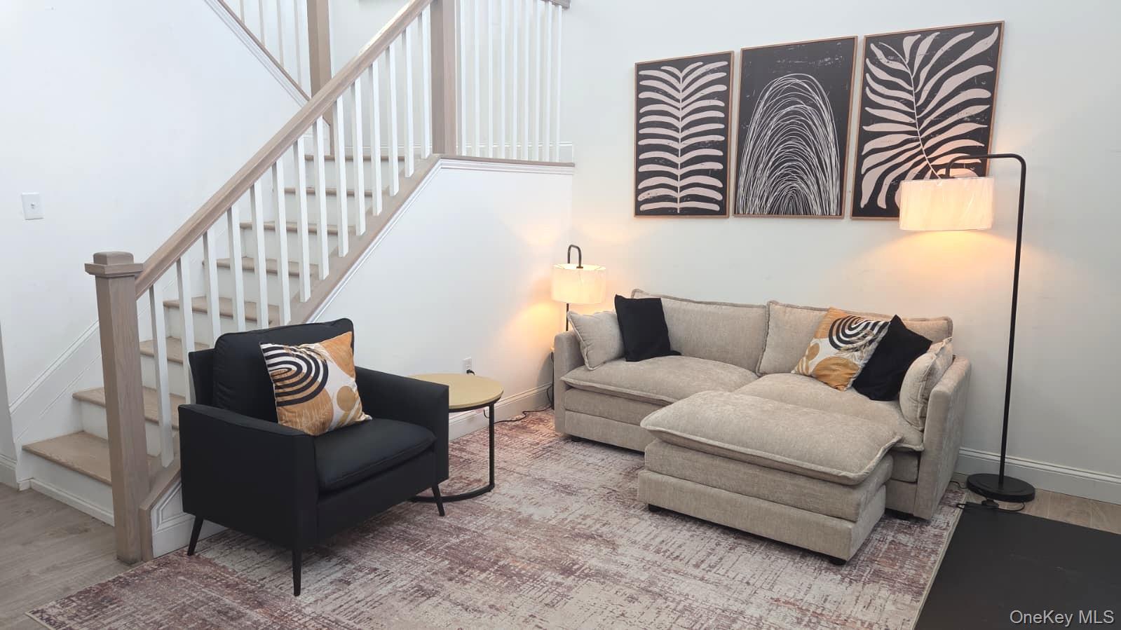 #6 photo, 9 Lilac Lane, Ridge , NY 11961