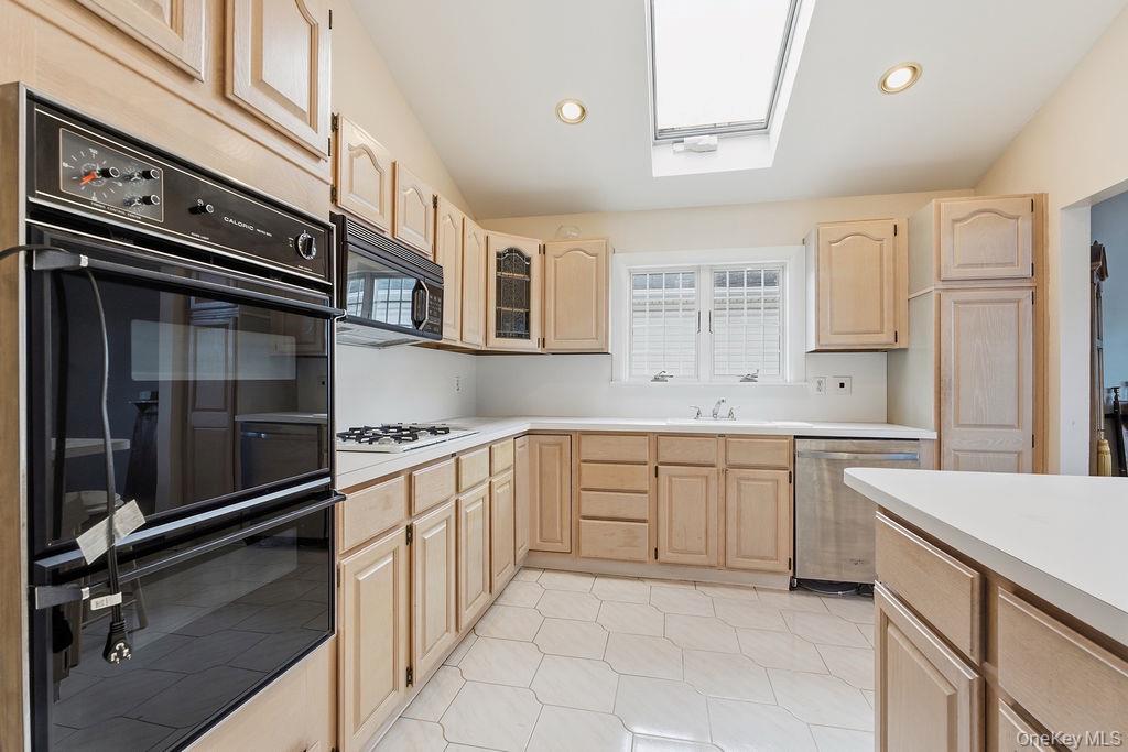 #16 photo, 163-15 84th Street, Howard Beach , NY 11414