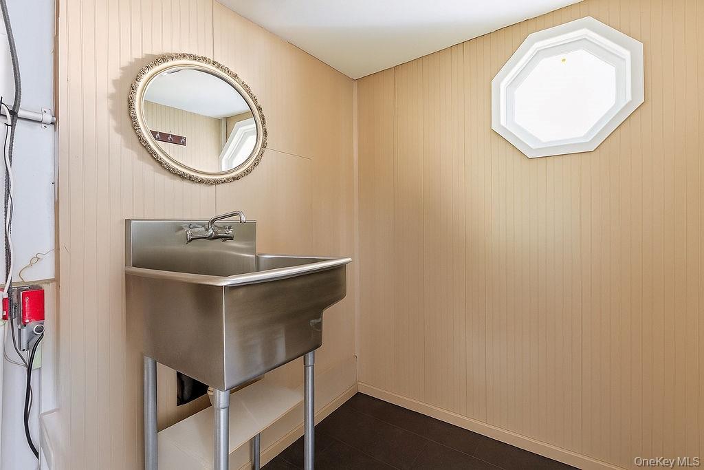 #20 photo, 163-15 84th Street, Howard Beach , NY 11414