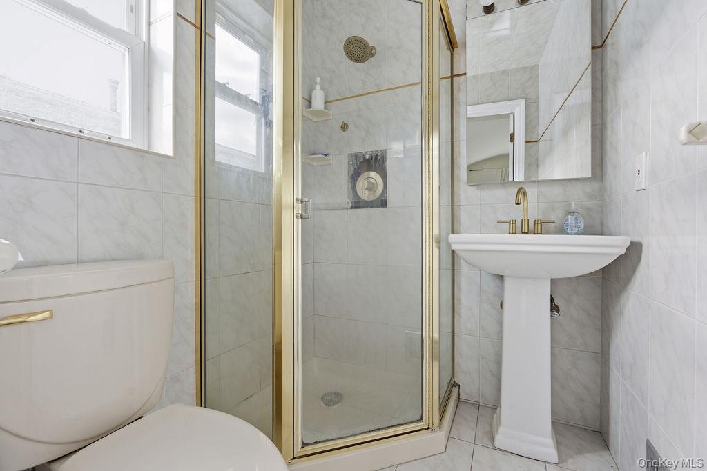 #9 photo, 163-15 84th Street, Howard Beach , NY 11414