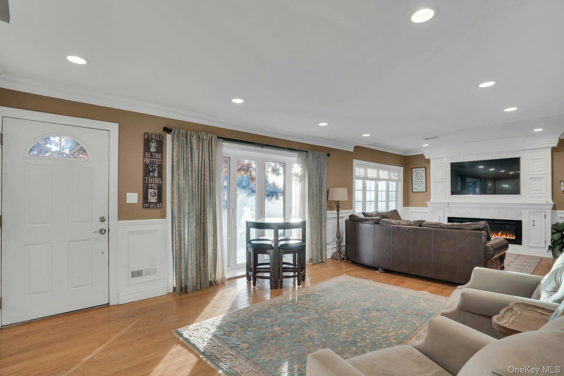 #10 photo, 22 Schuyler Drive, Commack , NY 11725