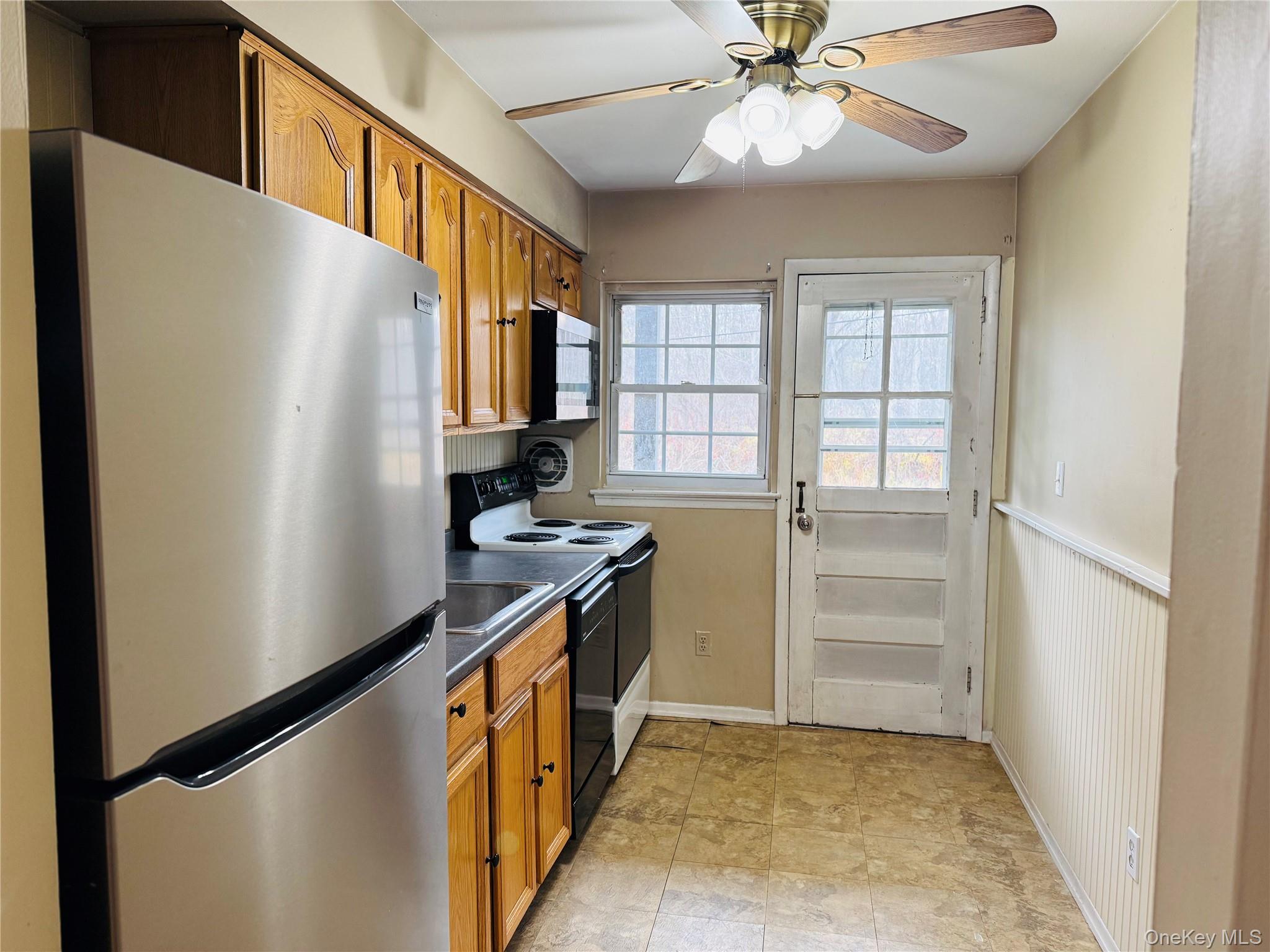 #5 photo, 5 Wildwood Drive, Wappingers Falls , NY 12590