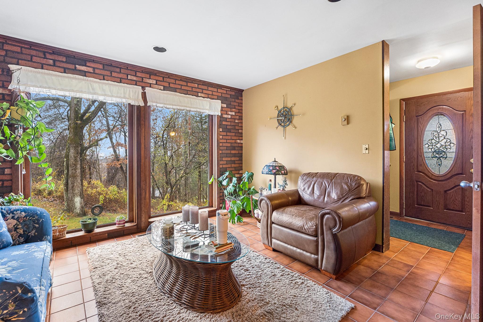 #7 photo, 12 Cedar Lane, Poughquag , NY 12570