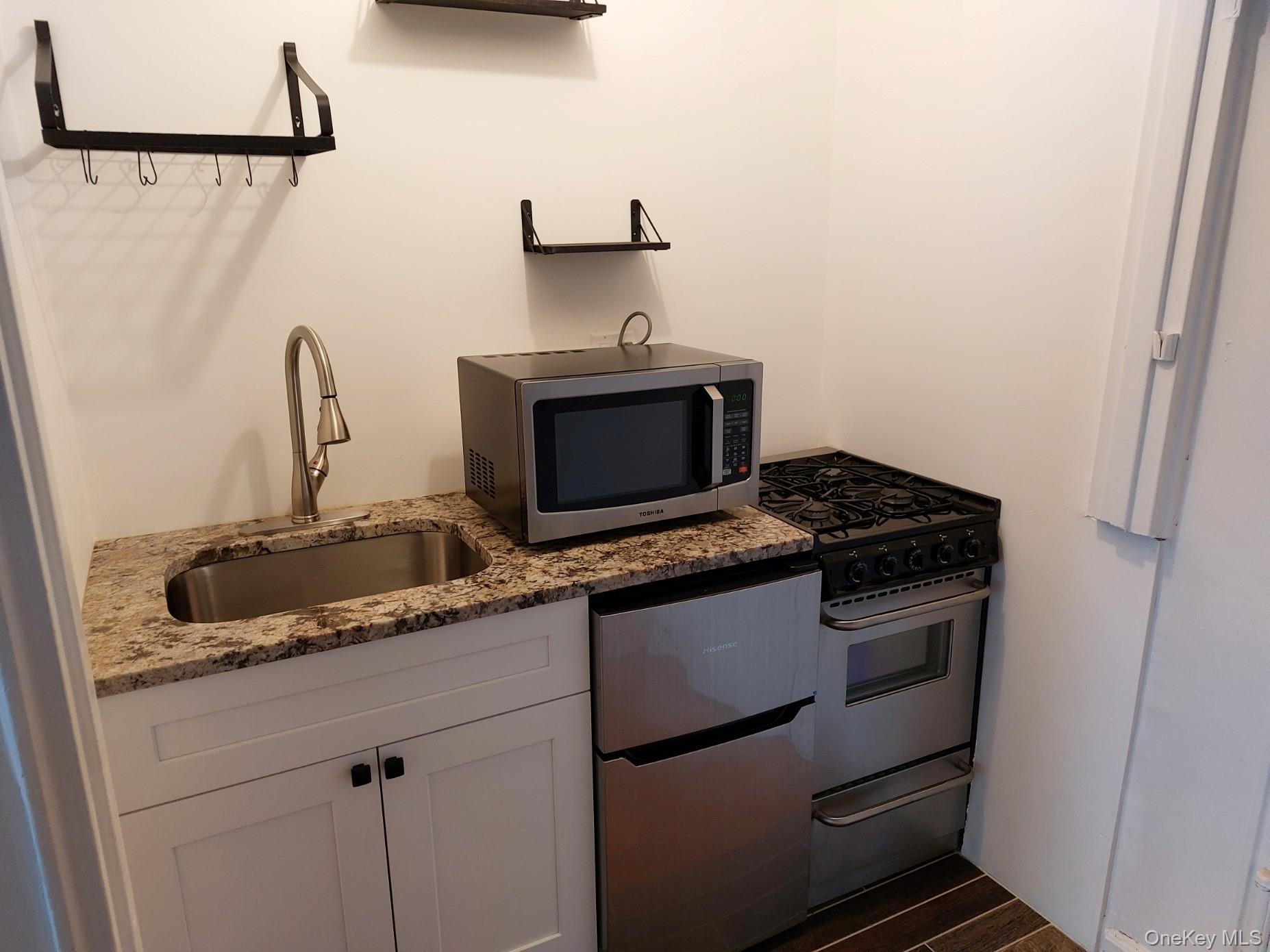 #4 photo, 55 Ehrbar Avenue, Mount Vernon , NY 10552