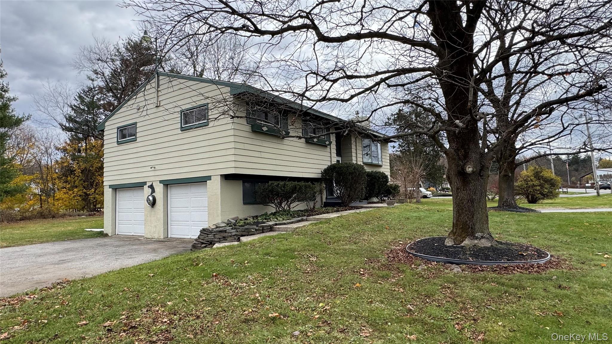 #5 photo, 107 Noxon Road, Poughkeepsie , NY 12603