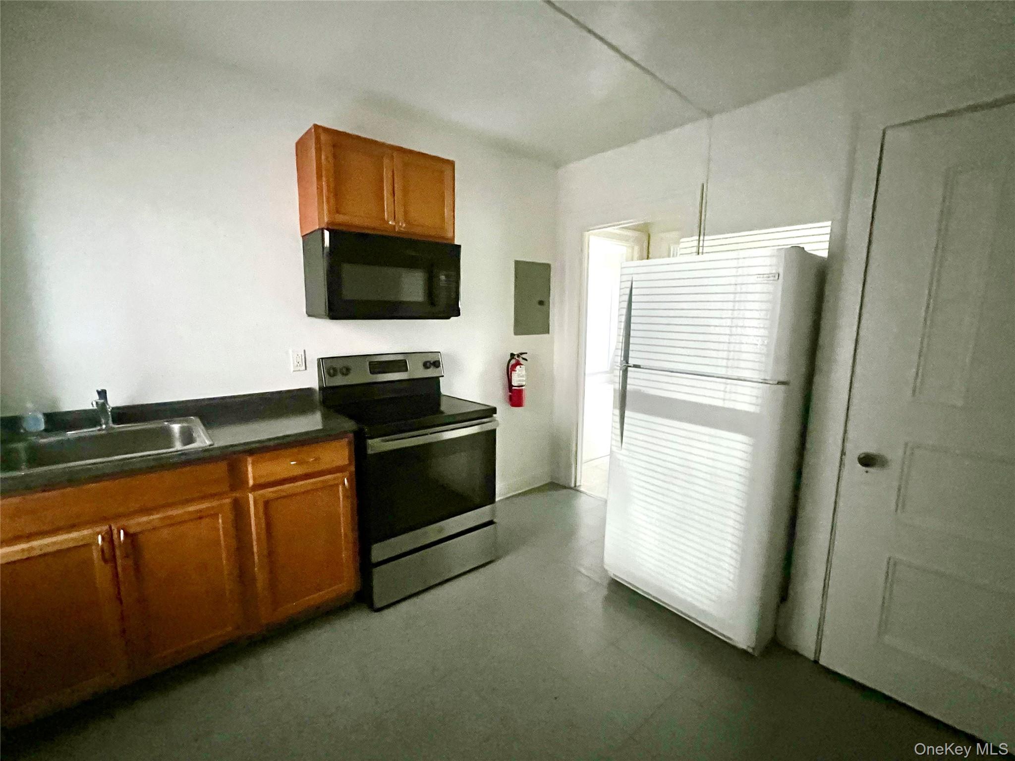 #2 photo, 101 Wickham Avenue, Middletown , NY 10940