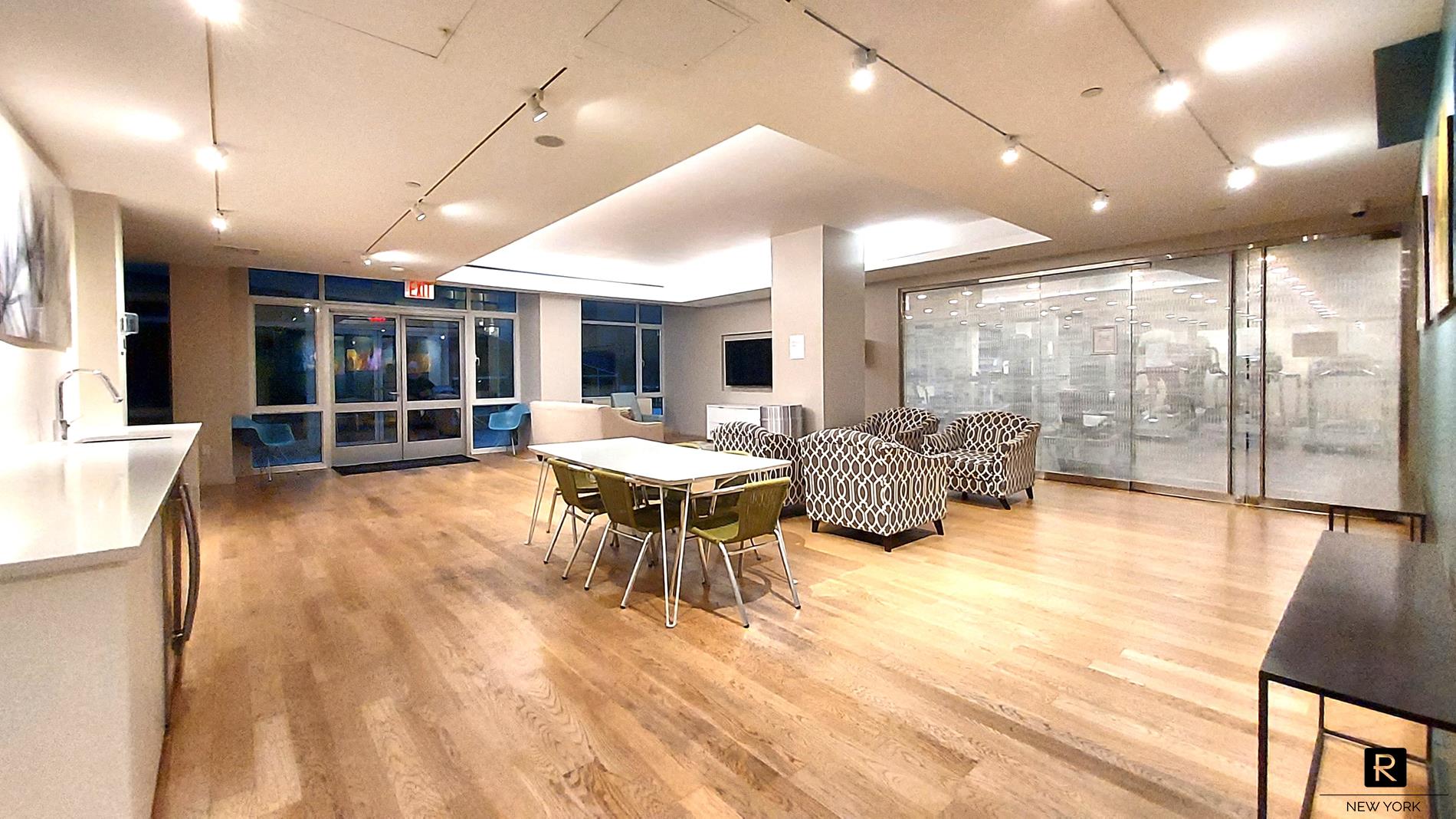 #8 photo, 189 Schermerhorn Street, Downtown , NY 11201