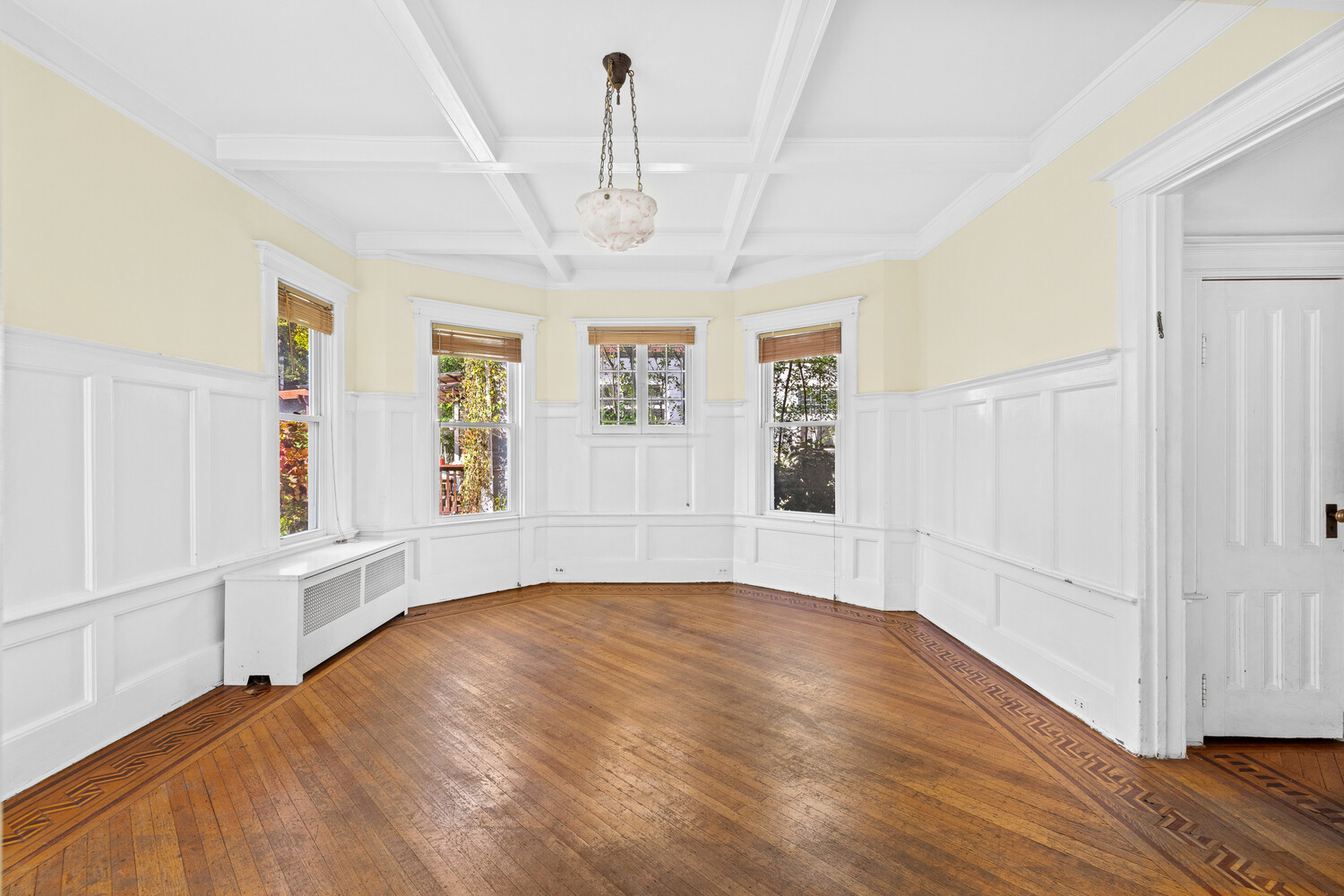 #13 photo, 244 ARGYLE Road, Ditmas Park , NY 11218