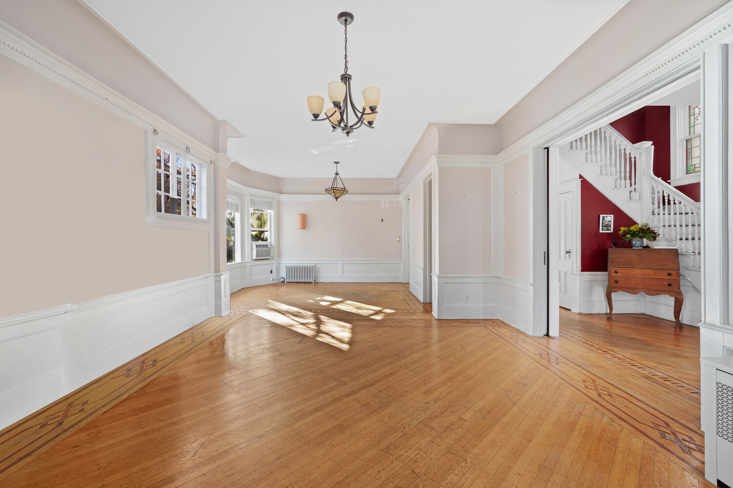 #8 photo, 244 ARGYLE Road, Ditmas Park , NY 11218