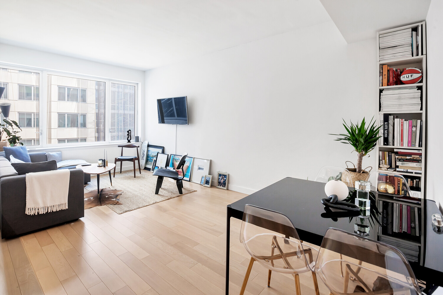 #5 photo, 34 N 7TH Street, Williamsburg,North , NY 11249