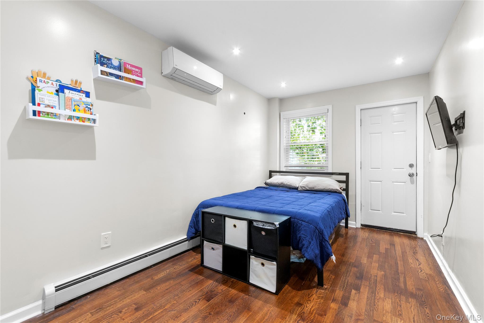 #5 photo, 455 E 93rd Street, Brooklyn , NY 11212